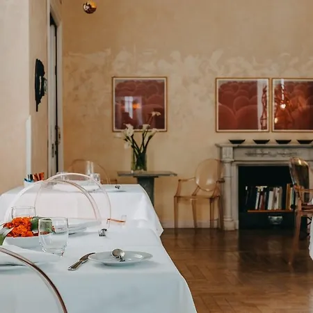 Hotel Costantinopoli 104 Neapol
