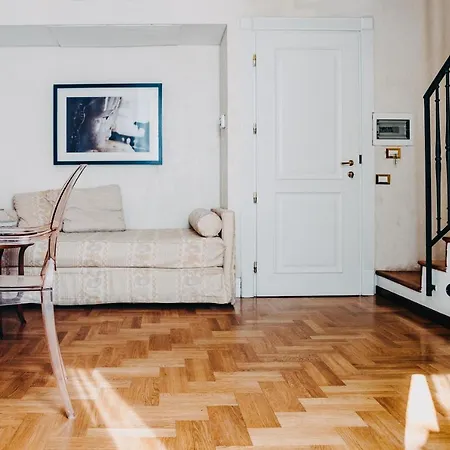 Costantinopoli 104 Neapel