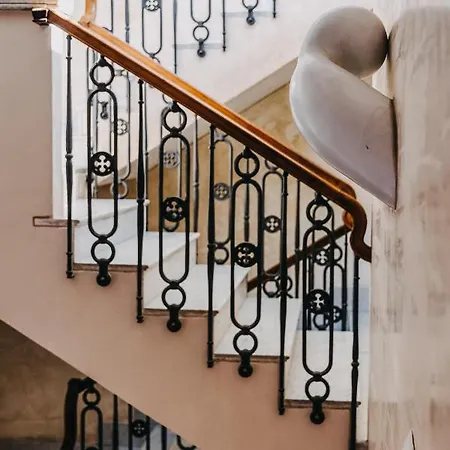 Hotell Costantinopoli 104 4*