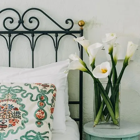 Costantinopoli 104 4* Neapel