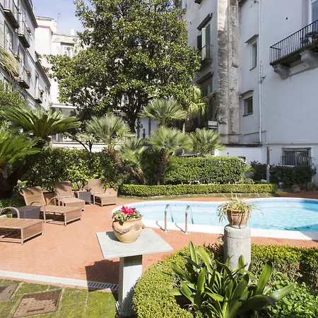 Costantinopoli 104 Neapel