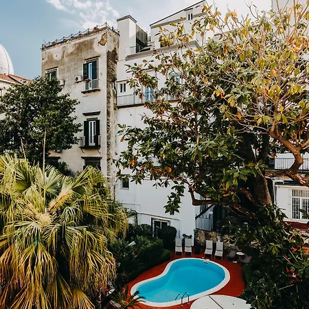 Costantinopoli 104 4*