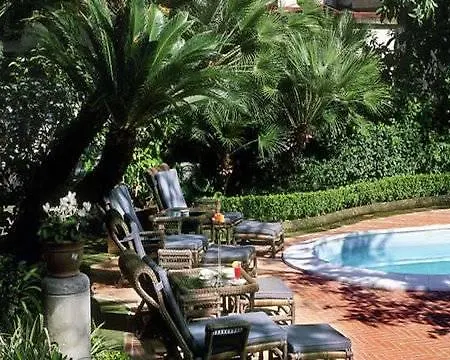 Hotell Costantinopoli 104 4*