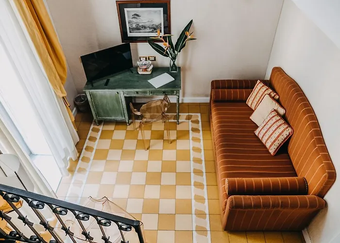 Costantinopoli 104 Otel Napoli