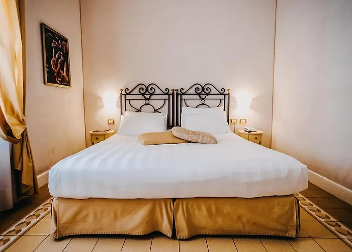 Costantinopoli 104 Napoli