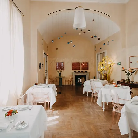 Hotel Costantinopoli 104 Nápoles