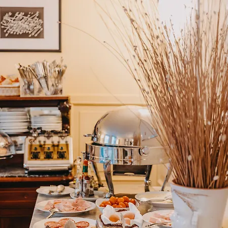 Costantinopoli 104 Hotel 4*